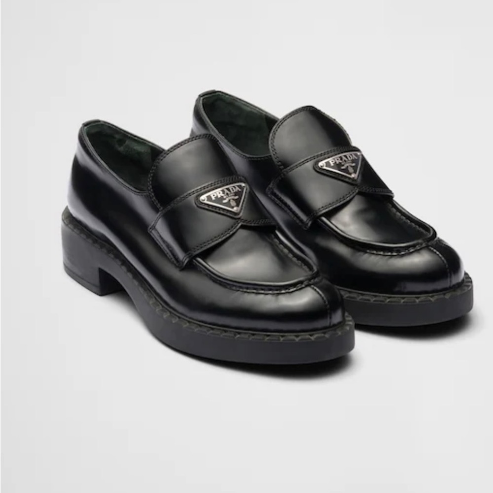PRADA BRUSHED LEATHER LOAFERS / SIZE 5 / RETAIL $1200